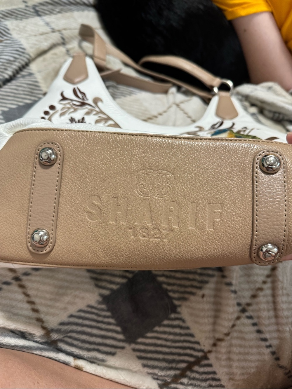 Sharif Cream Shoulder Bag with Multicolor Floral & Bird Embroidery - Picture 3 of 8